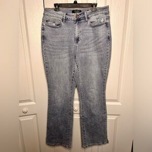 Judy Blue Slim Bootcut High Waist Light Blue Distressed Jeans Size 18W EUC‎